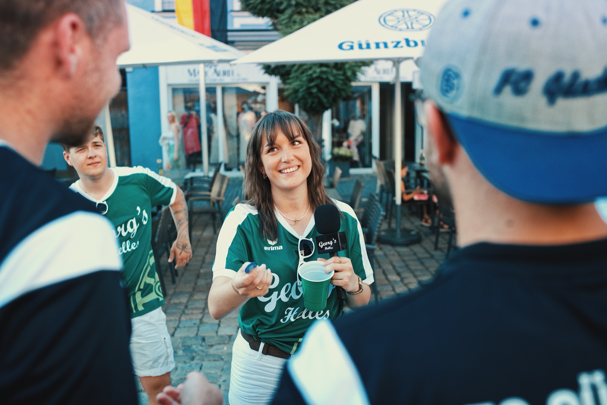 Georgs Helles: eine neue Biermarke für die Party, Standbild 5
