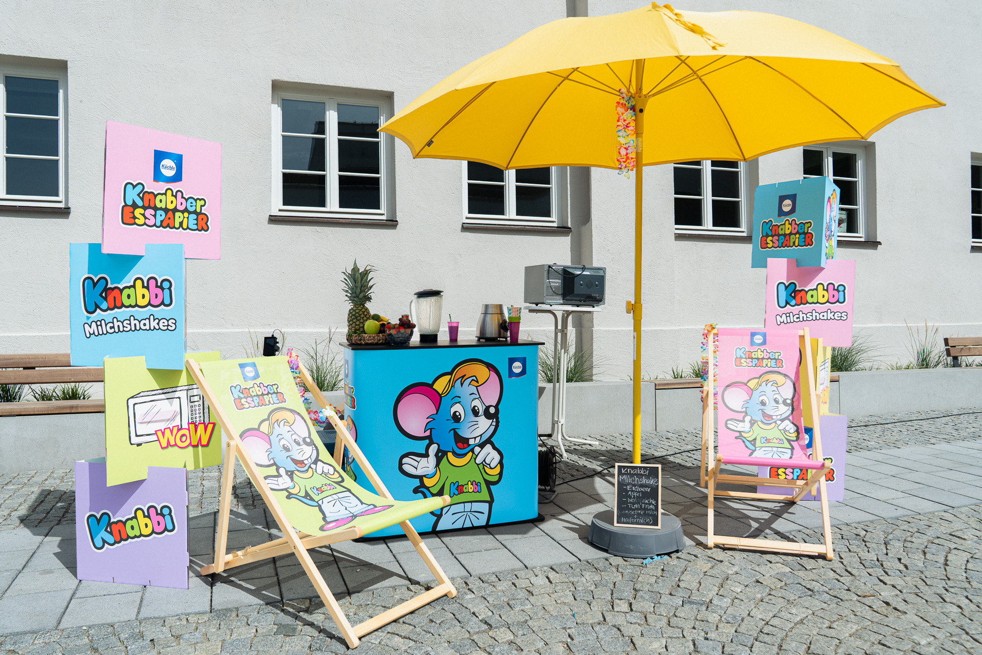 Social-Media-Content und Eventstand für Knabber Esspapier: Küchle