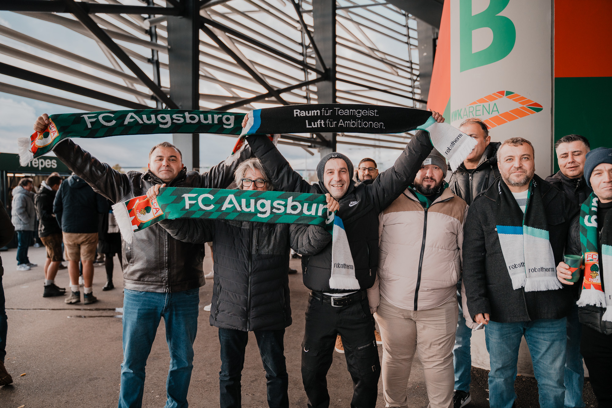 Jahresevent im Stadion des FC Augsburg · robatherm, Standbild 9