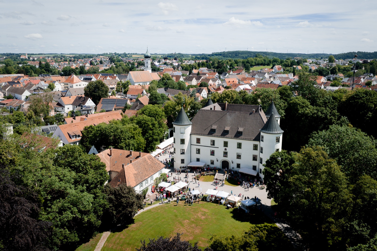 Rosenmarkt — Markt Jettingen-Scheppach