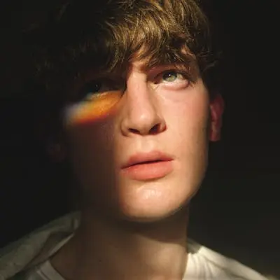 home1textslipimg1 goldencut Filmmarketing for Brands